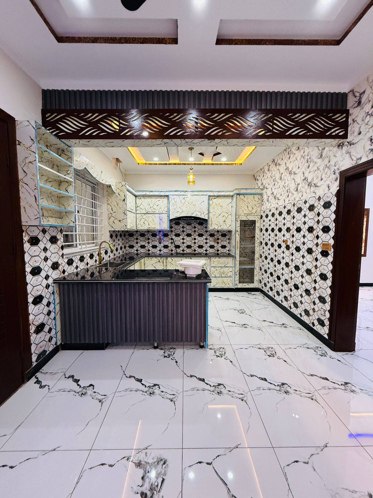 557788162_122130020762943102_3951996894964510615_n