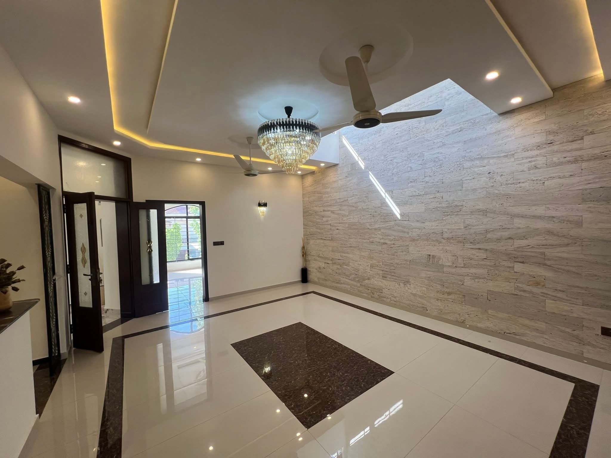 557843759_692233970560117_6668565101513642646_n