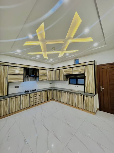 558047261_698038483321762_8919125497511860457_n