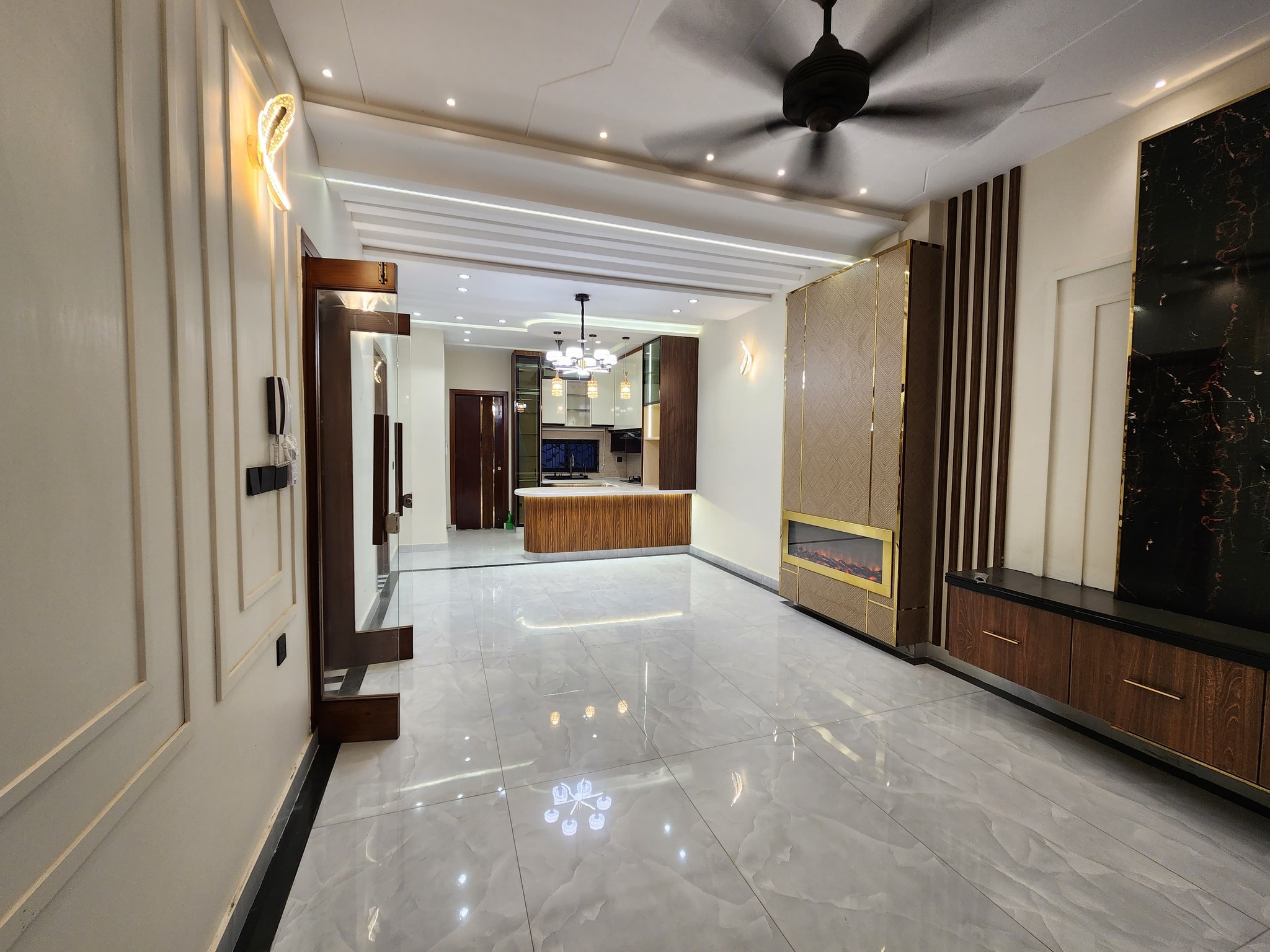 558245824_837511618799013_8499069519112287588_n