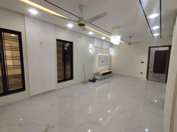 558259977_122178907772531333_1691325456633063845_n