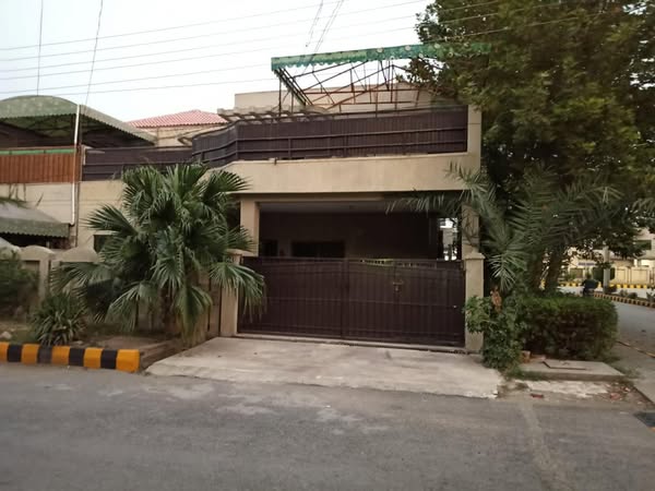 558456338_1294563979130387_4582976439497118542_n