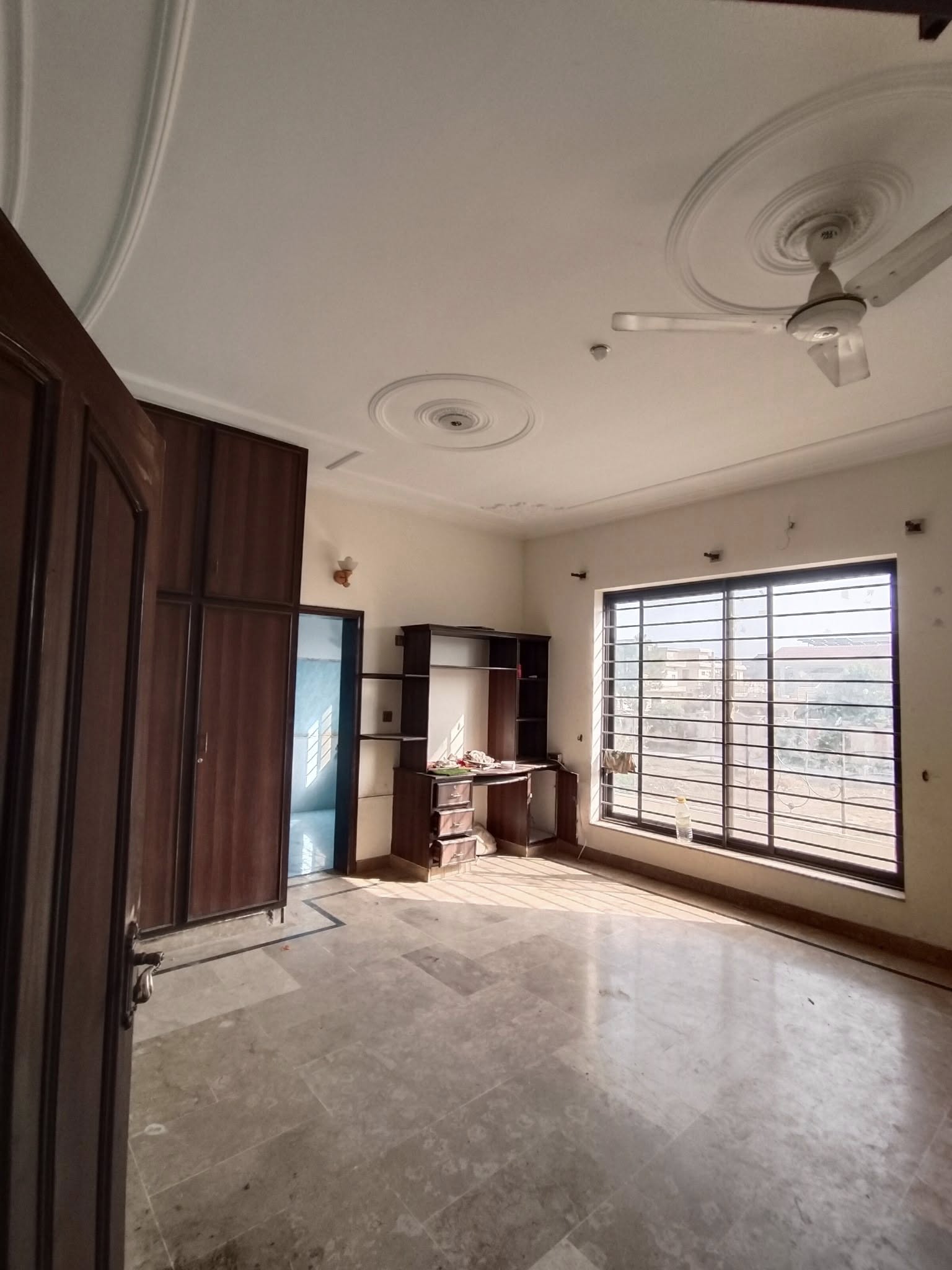 558869939_1301673251752793_4294746157838837465_n