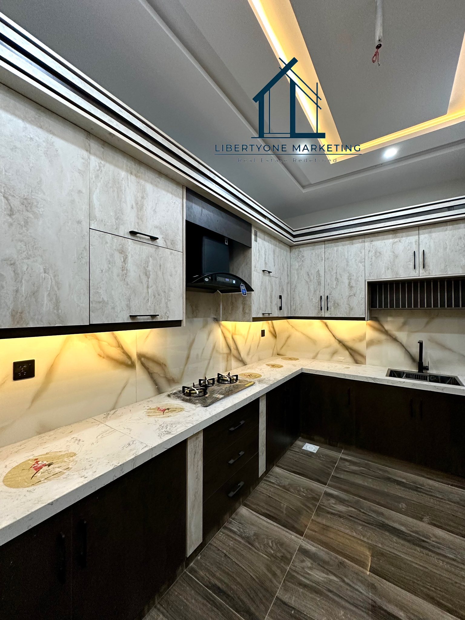 558879942_122230315868146759_8492571913063655843_n