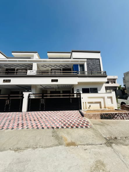 558893003_122131186196943102_9174022749360091043_n