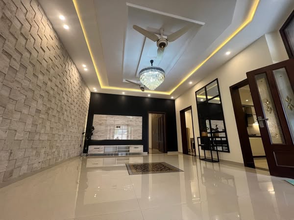 558900604_692233553893492_6649975318211001249_n