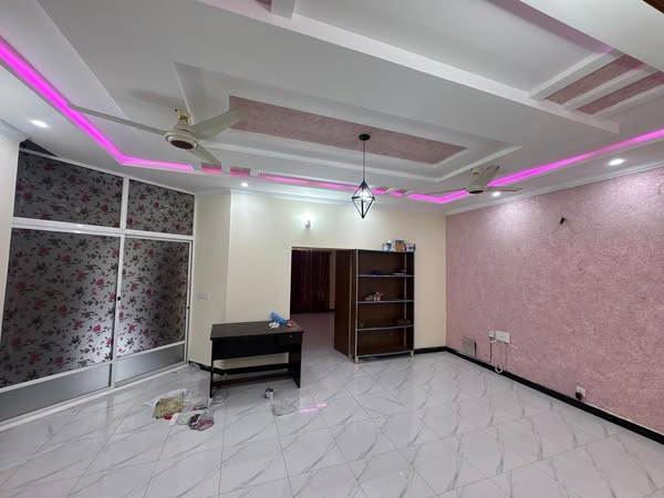 559370757_688663240917190_89386662030083880_n