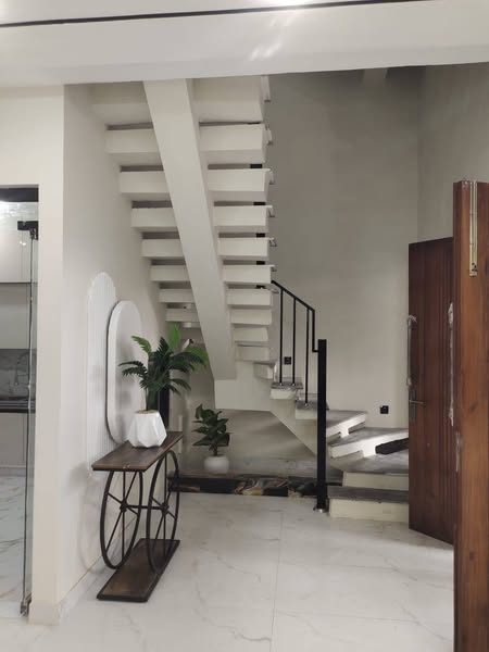 559553541_122178907688531333_7874714884504183790_n