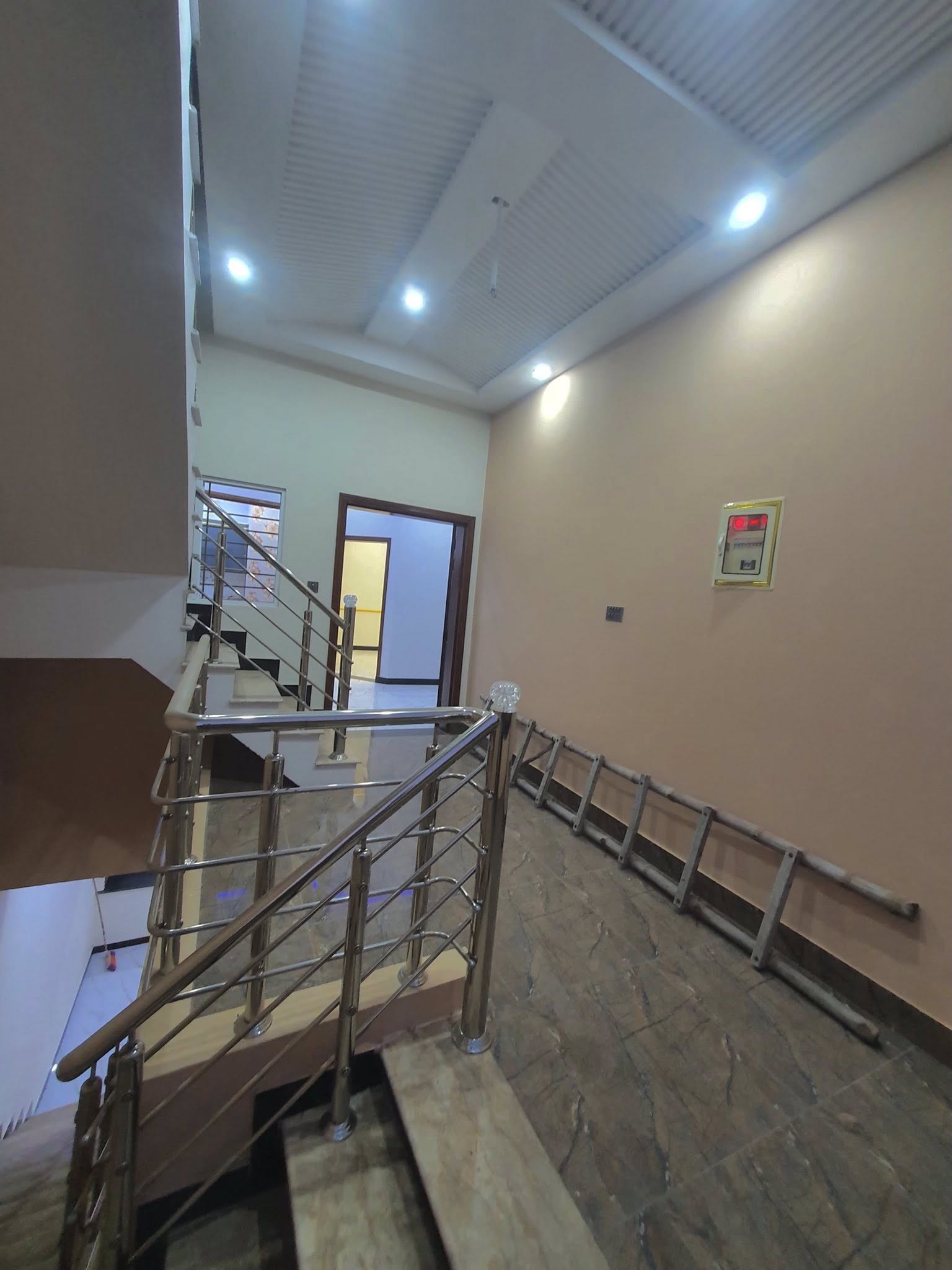 560059616_122296756028080652_54096144401330852_n