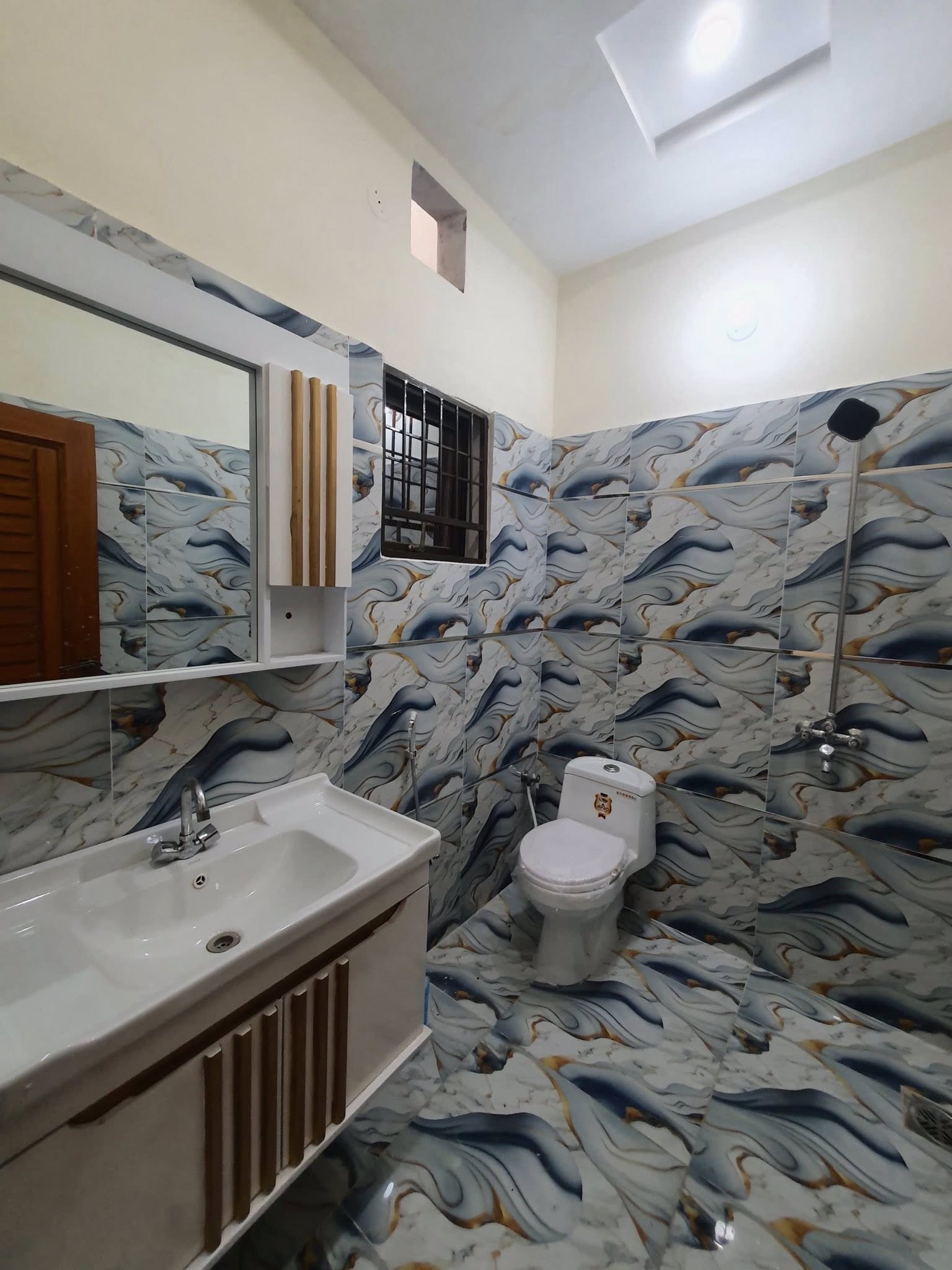 560510094_122294286482080652_7444618579453229197_n