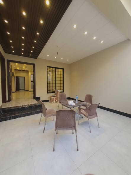 561593165_122298586328080652_1432839483414794280_n