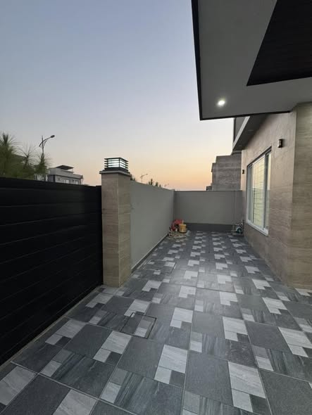 561651810_697170630077780_4308896891636118048_n