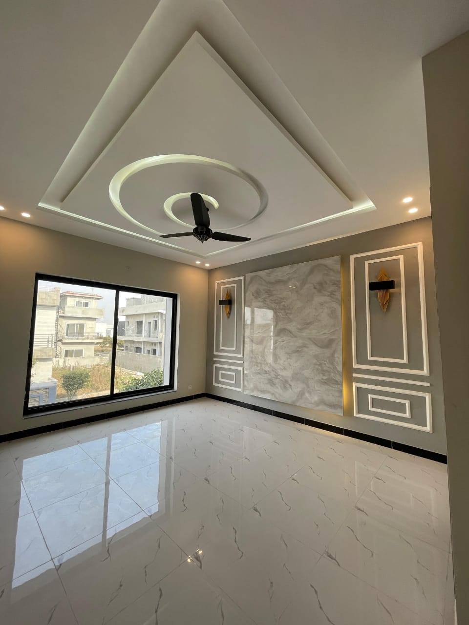 562325102_122104738833057556_124769128759013477_n