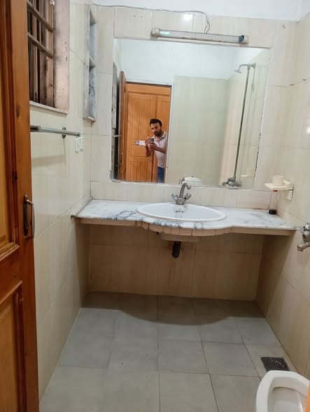 564605836_122154358430890726_4472336640947489552_n