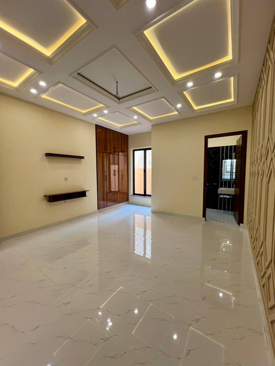 568380631_1178703727540267_3018787027614094387_n