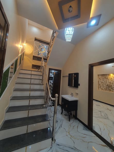 571154990_122300919584080652_7036529739522168399_n