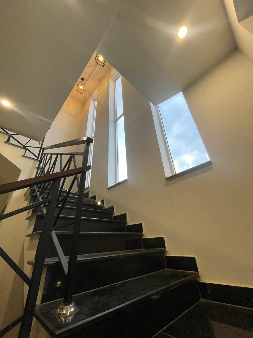 572032526_122194496504511689_4242006935385019269_n