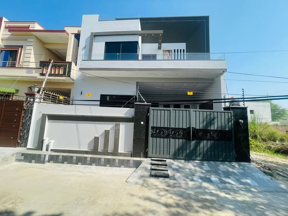 549722990_1116890007276259_2339433653375573946_n