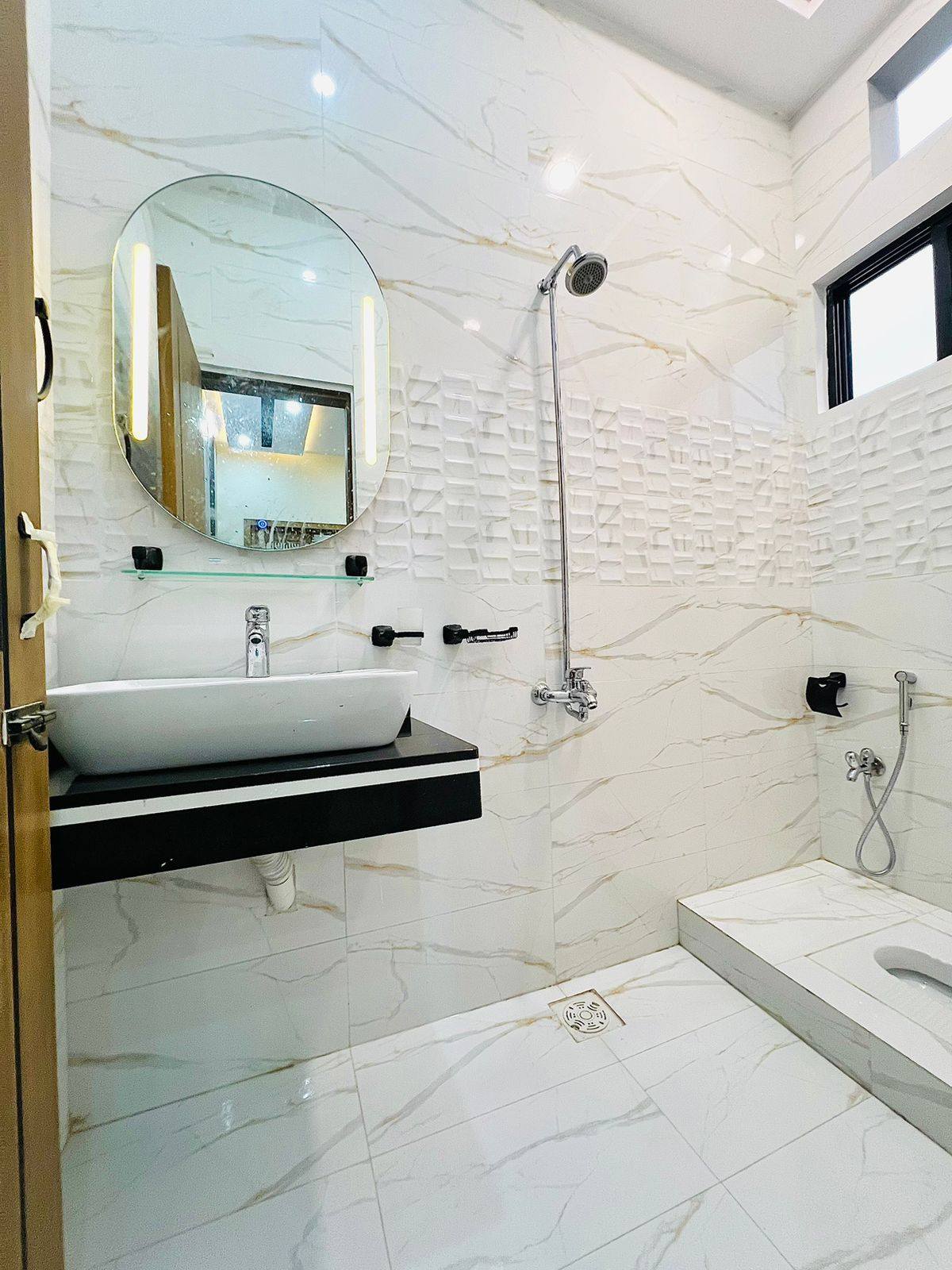 560401491_1304980071638900_8340015216462816672_n