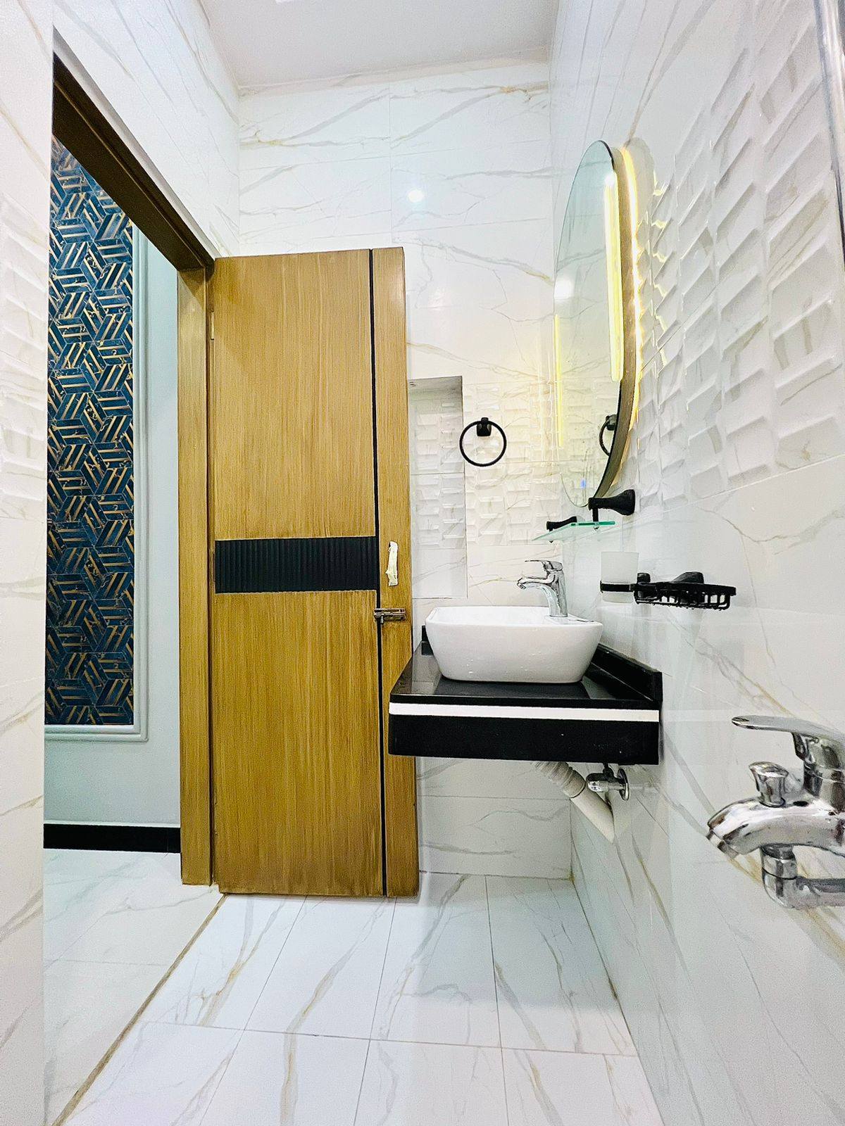 561684908_1304980021638905_5336750730268922876_n