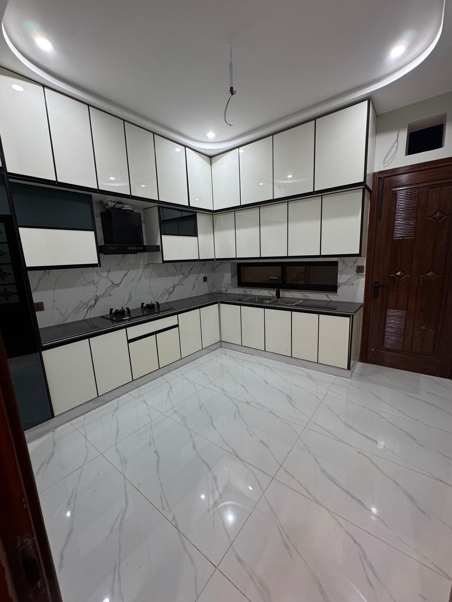 571155359_855173640413046_2384123862277061330_n