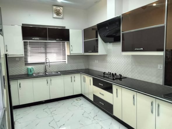 571202984_830741336517435_7365062189755001123_n