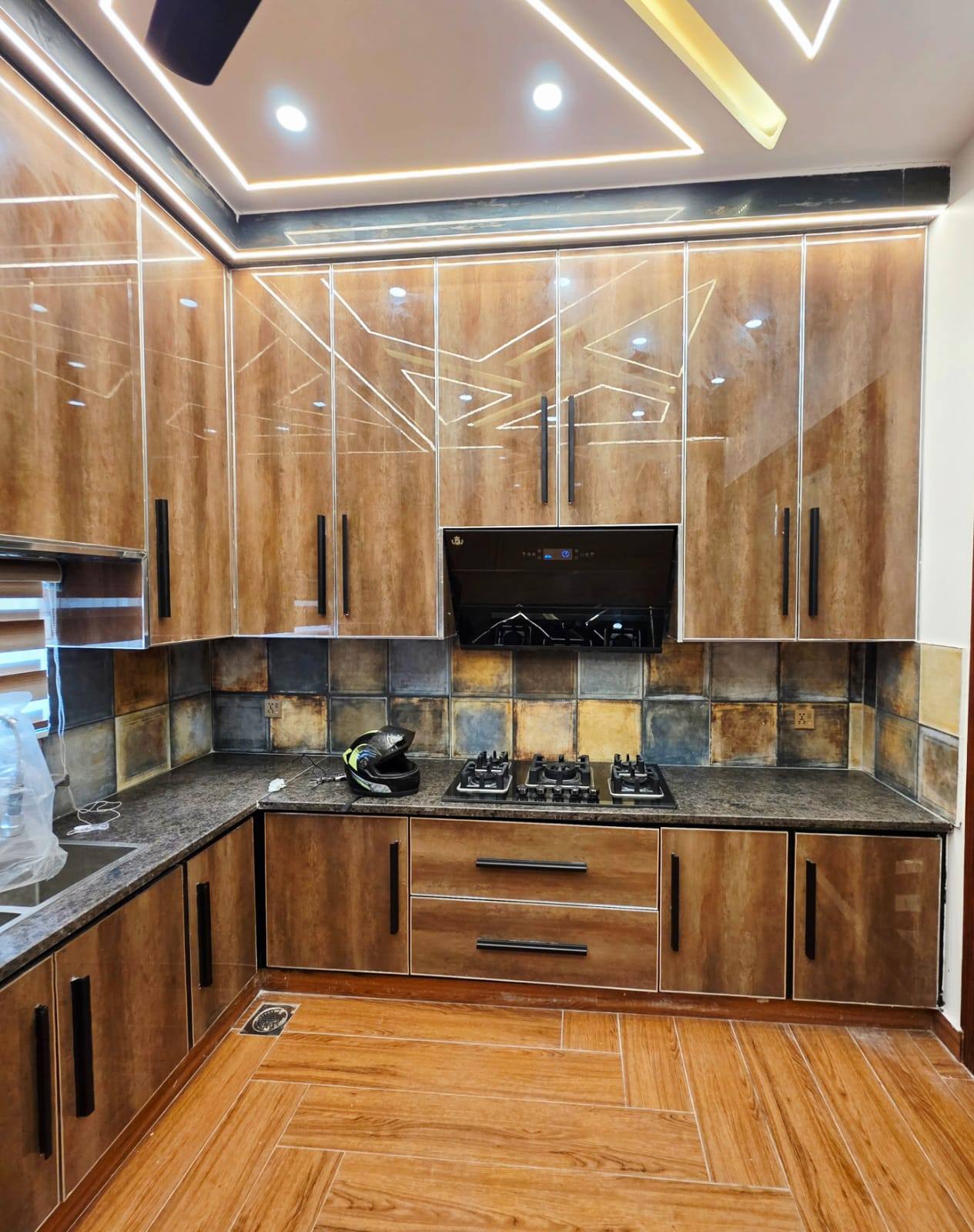 571276160_853740530509455_198655712342727645_n