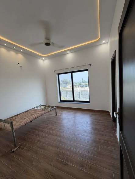 572022037_122180823920542204_4167969415180040055_n