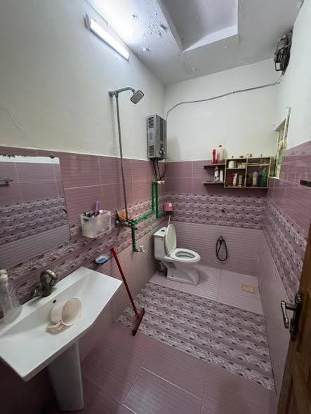 572253471_122128835708979243_7583771051373514468_n