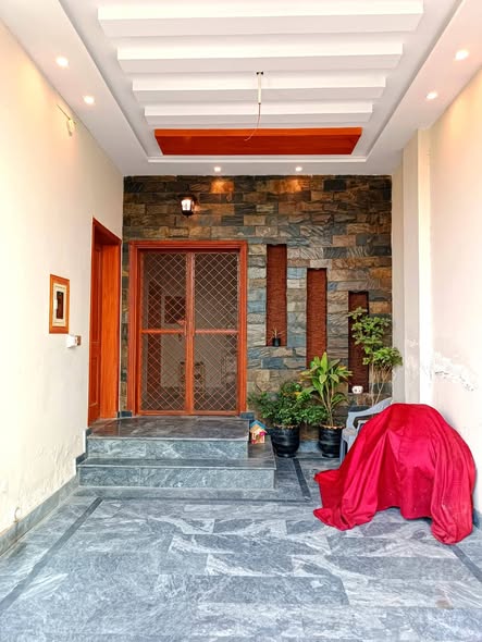 572724566_1857951975097502_1293335981450806531_n