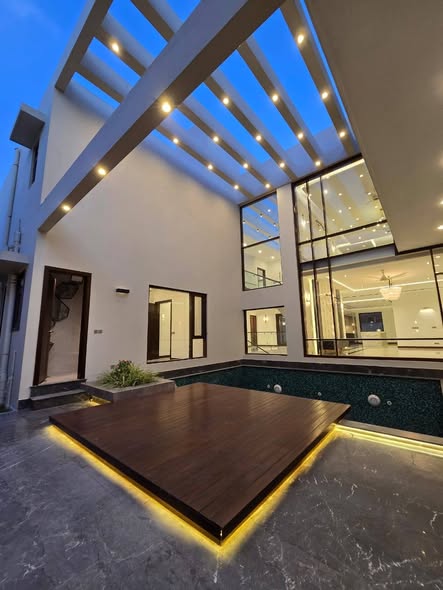 573318738_834206045776172_1915555727696189037_n