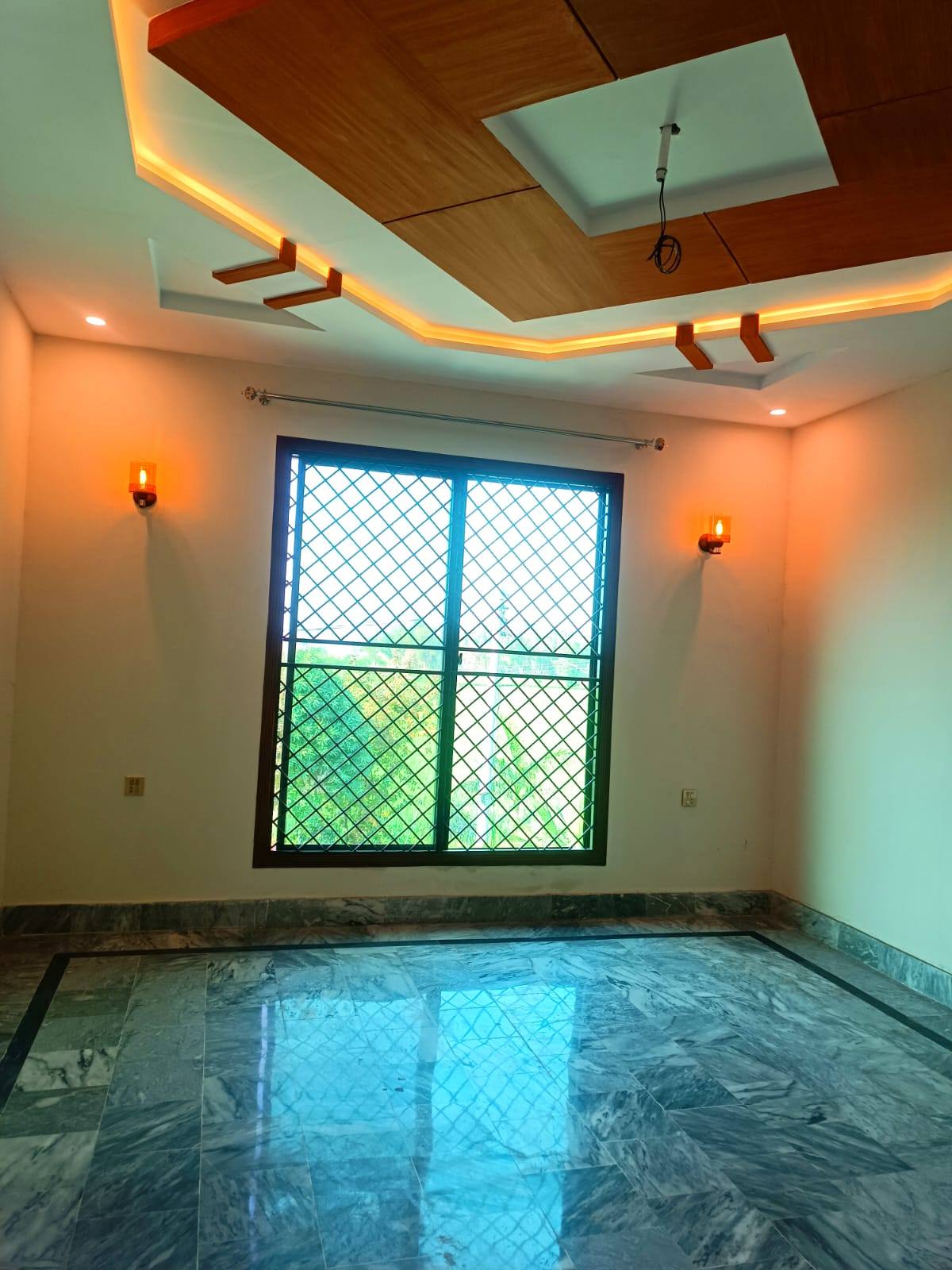 573504556_1857952361764130_3555065061897042400_n