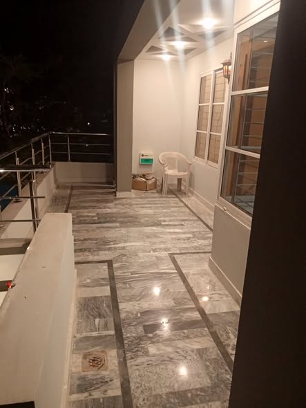 573610419_825946703627315_5132189915683702150_n