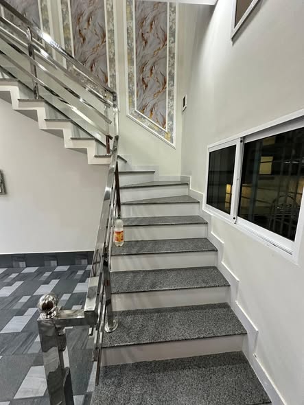 573623800_817567534236335_8952100335838464053_n