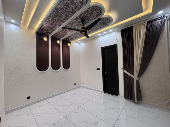 573631078_2026915798133996_4857942597644258987_n