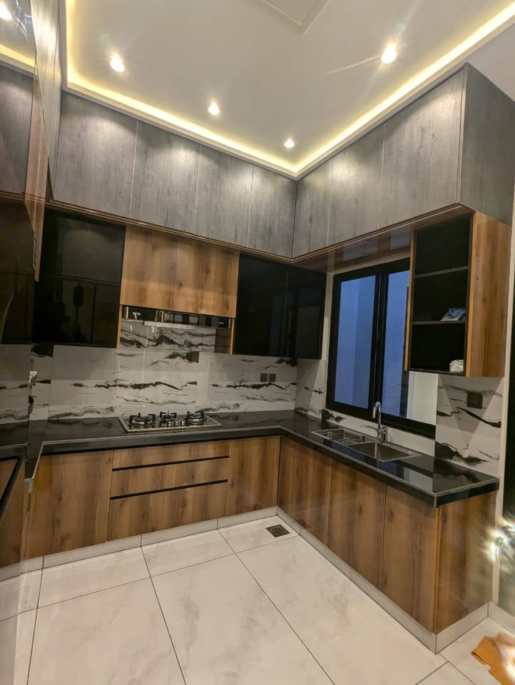 574379655_122274616682217461_3546633845621723219_n