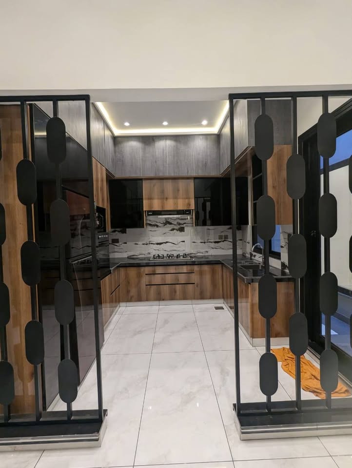 574451656_122274616724217461_8970203567616057015_n