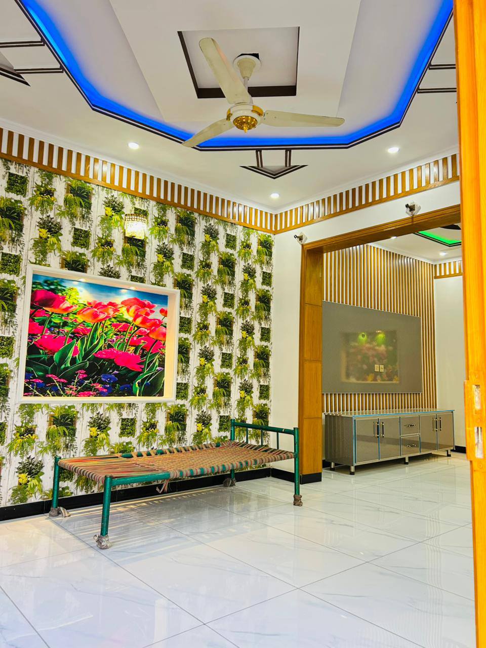 574626112_776592408704192_3277379945036365605_n