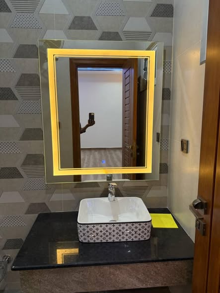 574856928_122149797332877592_3295045234591479676_n