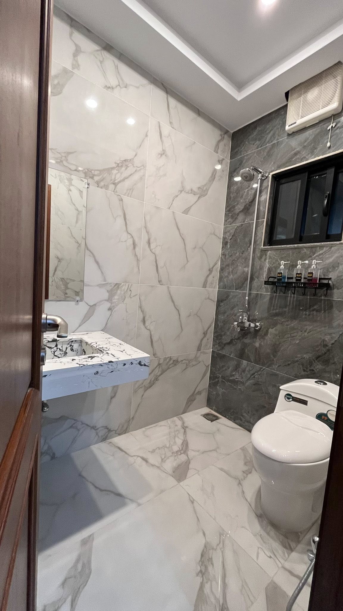 574910682_800909622820332_6359821900286419479_n