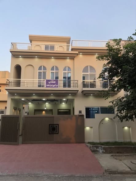 575176759_816742344546505_1064084670610616990_n