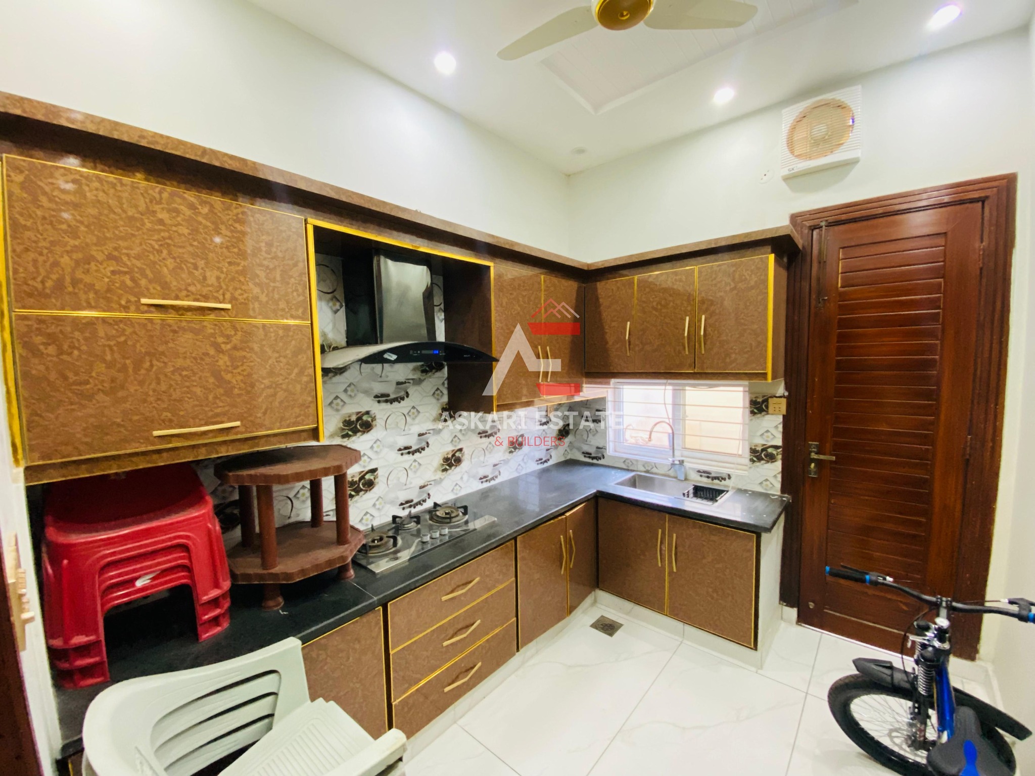 576014062_122148164948415285_3547464158388129872_n