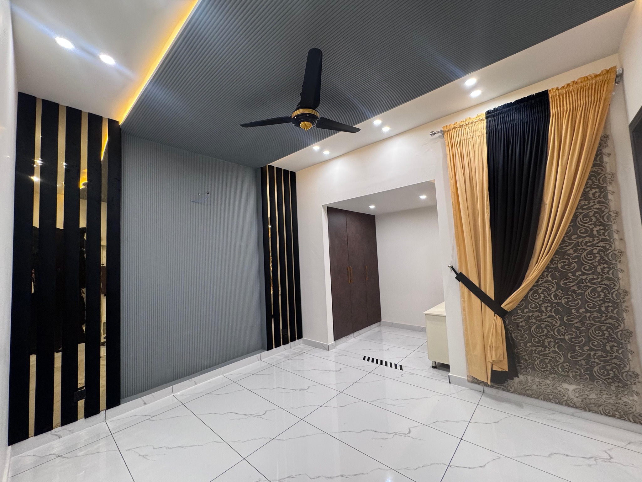 576195872_2026977858127790_3687480717777461197_n