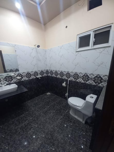 576901912_122150801618943033_8074736475029815263_n