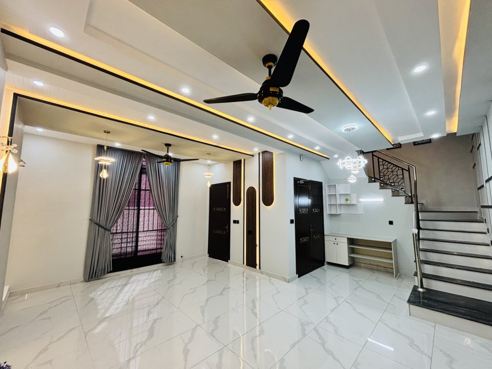 576945003_794982093368885_4428336294418112374_n