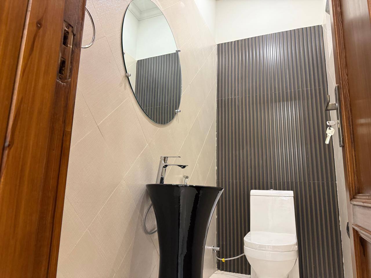 577026993_2038191410317266_1083701721999566000_n