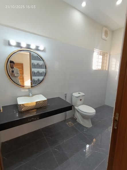 577029855_2036610053808735_3894782207197719244_n