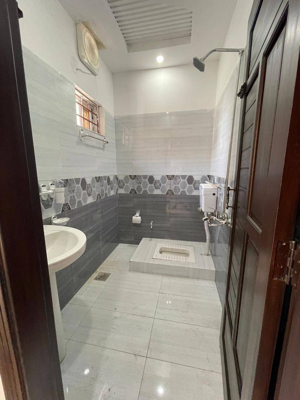 577432715_1328994672572779_1671598668122900165_n