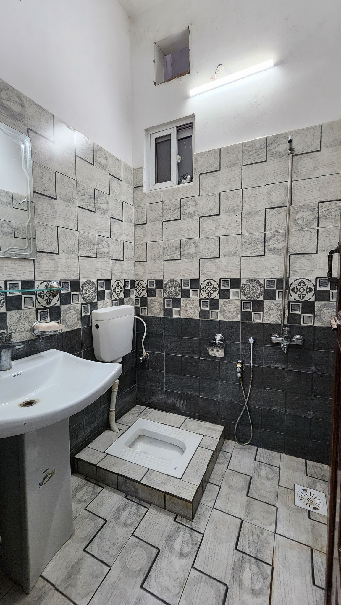 577589375_1325441492926091_1586502721809512072_n