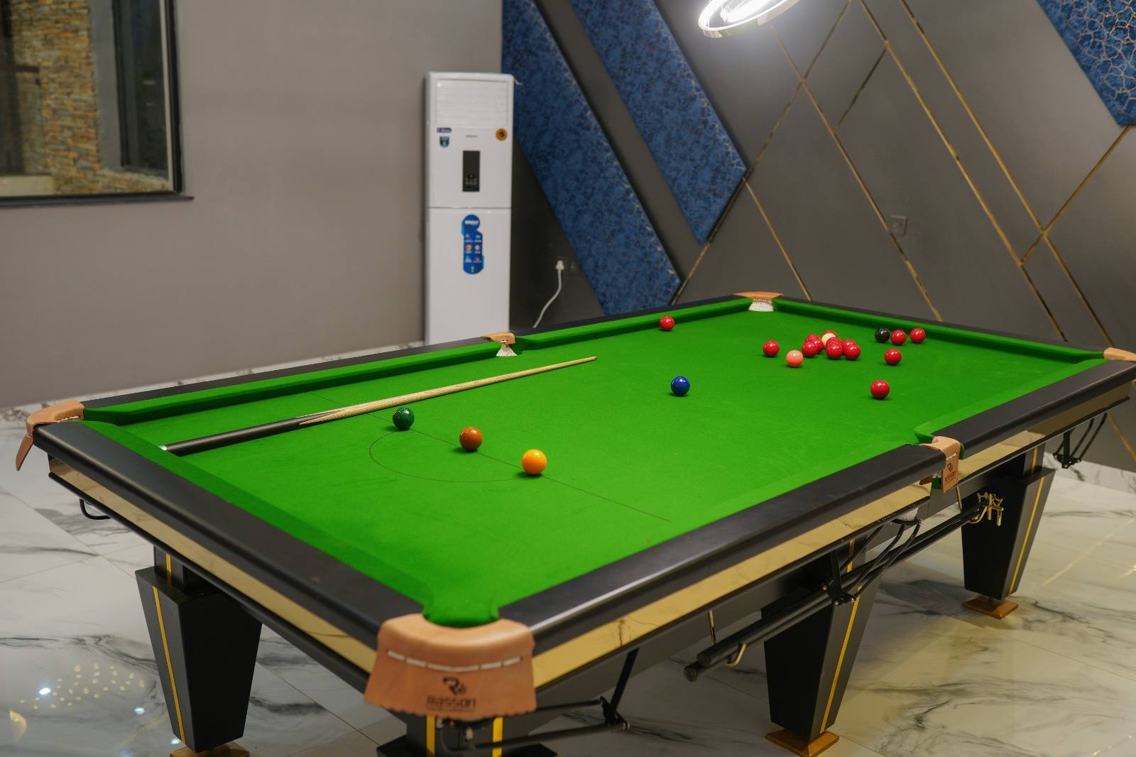 577922363_2037949940341413_702014684088175061_n